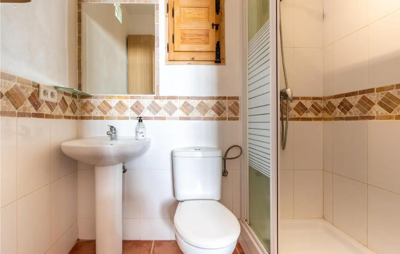 Pet Friendly Home In Iznate With Kitchen 말라가 0*,  스페인